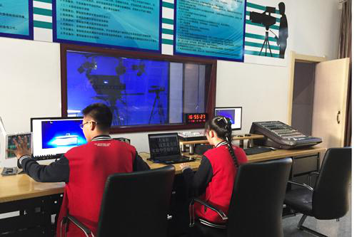 喜迎十九大 教育看龙江 大庆实验中学:建设智