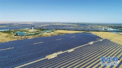 沙漠崛起太阳能“硅谷”