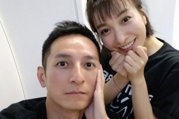 李维嘉吴昕航班延误自拍解闷 两人表情搞怪五官很像