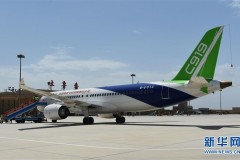 国产C919客机飞抵吐鲁番 开展高温专项试飞