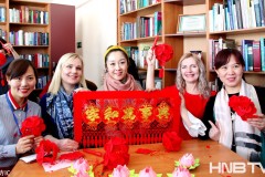 黑河：中俄边城妇女共同欢庆“三八”节（组图）